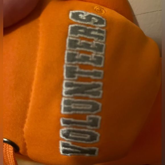 Tennessee Volunteers Sweatshirt - Picture 5 of 5